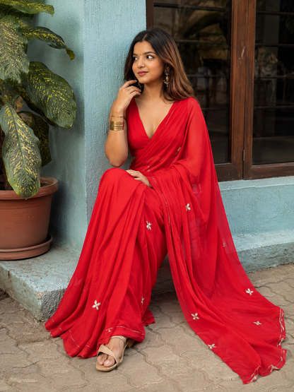 Vibrant Crimson Red Mul Cotton Saree