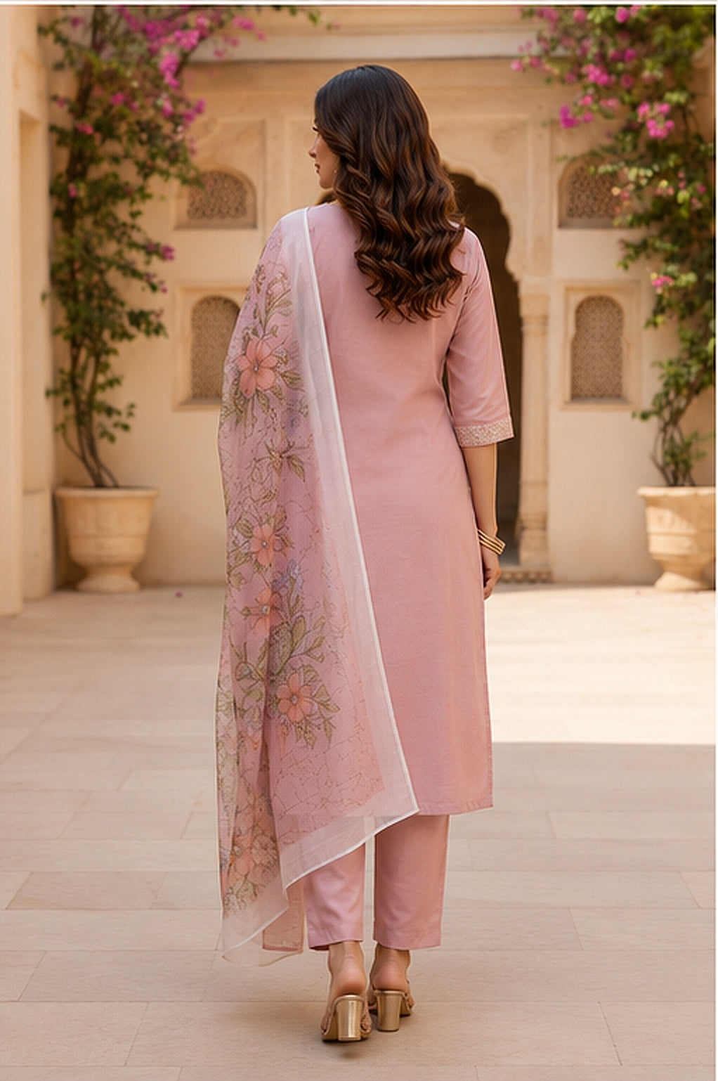 Blush Pink Cotton Blend Kurta Set with Floral Organza Dupatta
