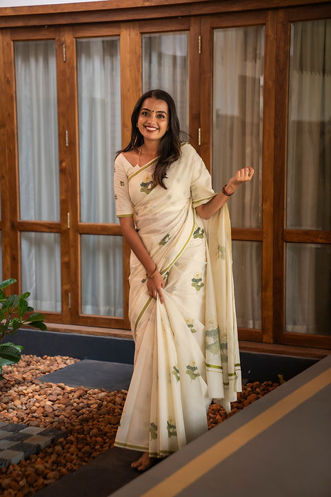 Off-White Lotus Printed Cotton Saree