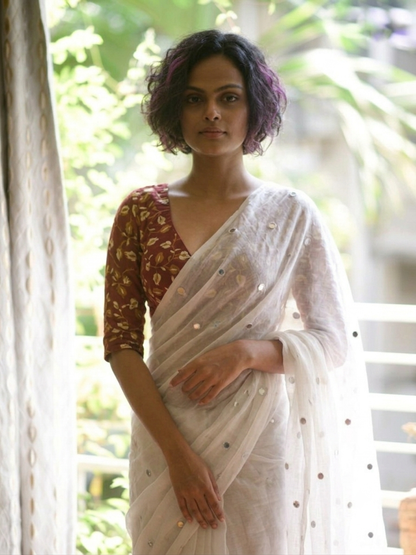 Ethereal Ivory White Mirror-Work Mul Cotton Saree