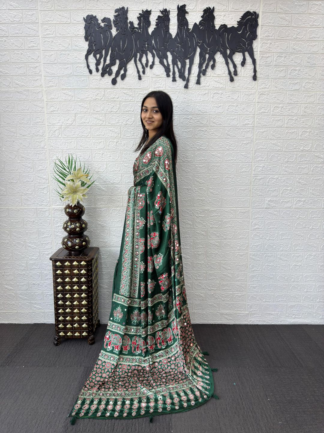 Vibrant Forest Green Gajji Ajrakh Silk Saree